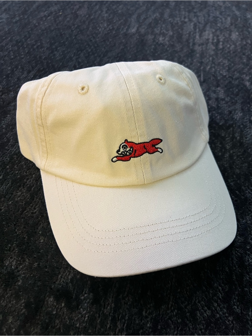 Icecream Off White Cap with Red Running Dog Embroidery